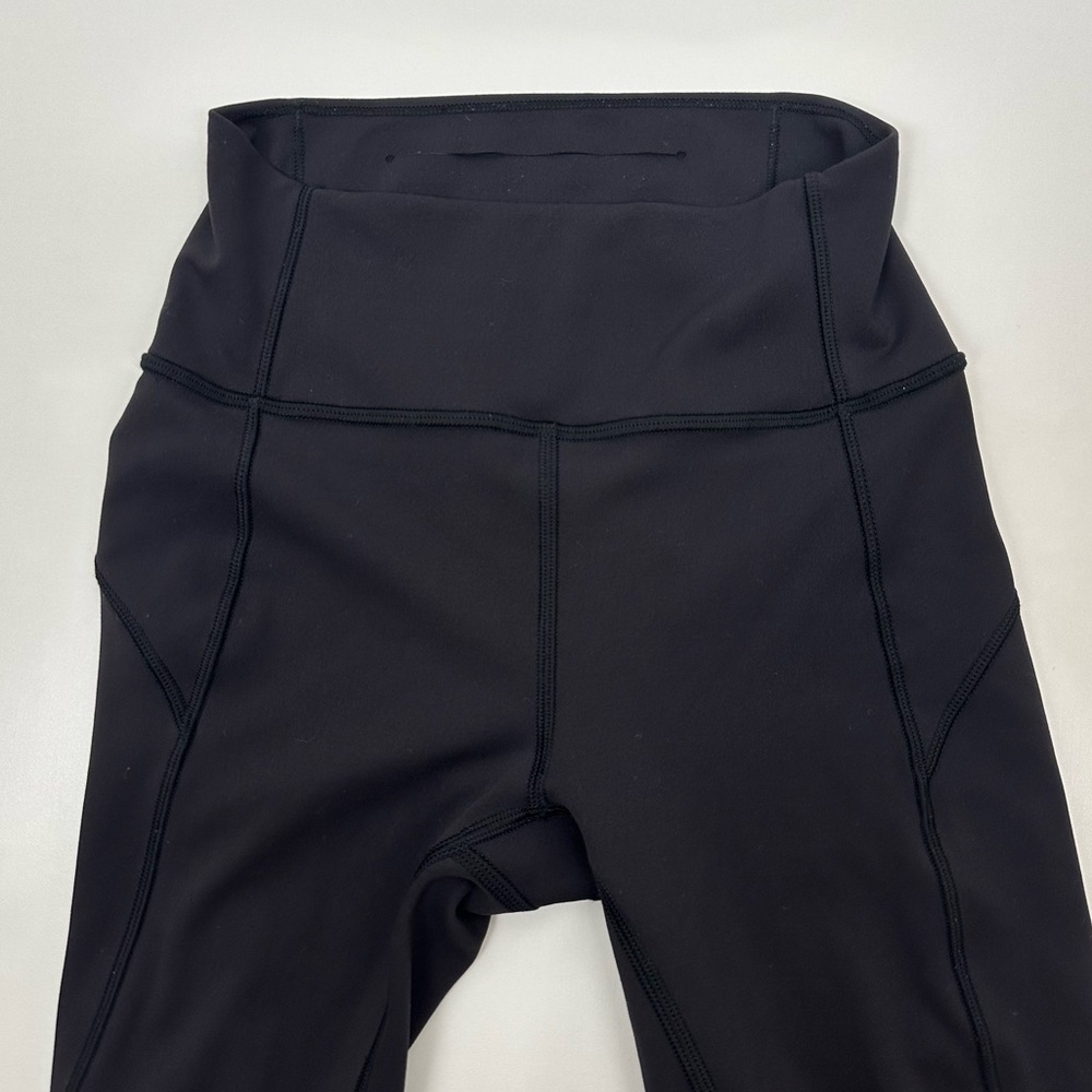 Lululemon In Movement Tights 25” - Picture 6 of 8